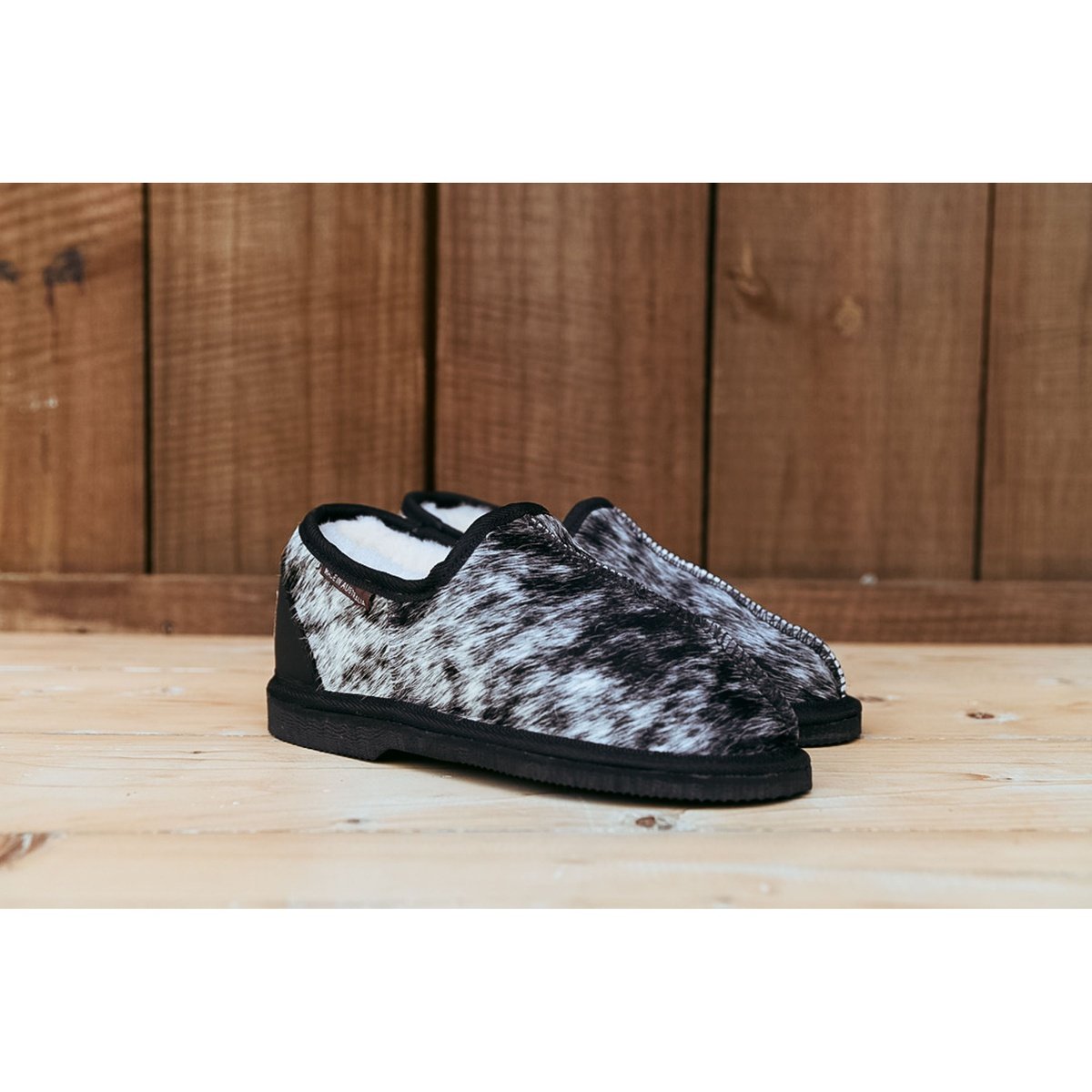 Slipper- Rawhide Black and White