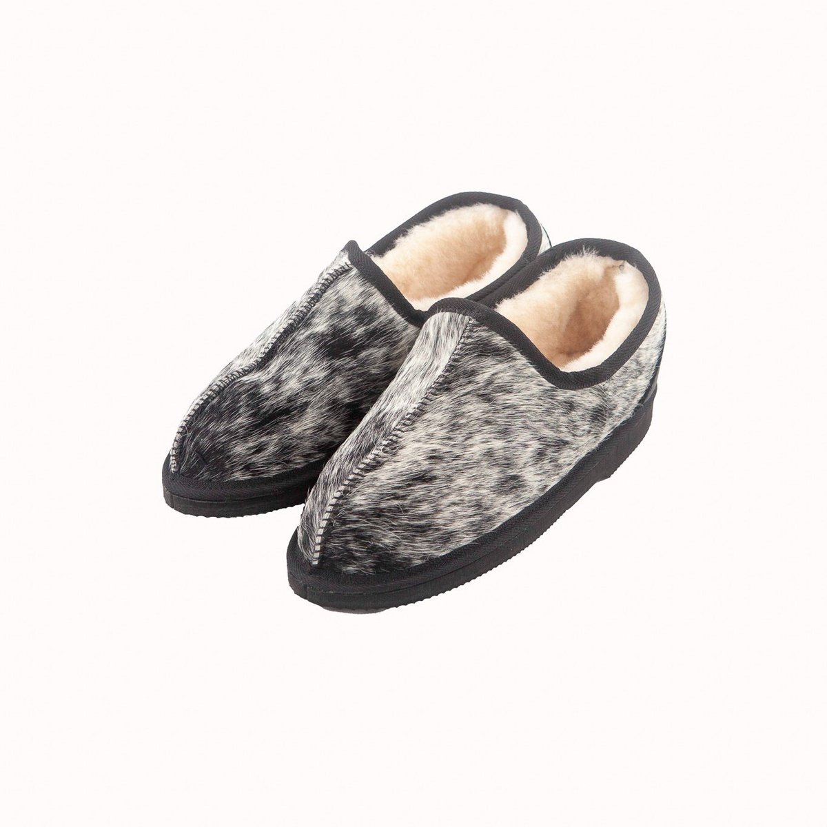 Slipper- Rawhide Black and White