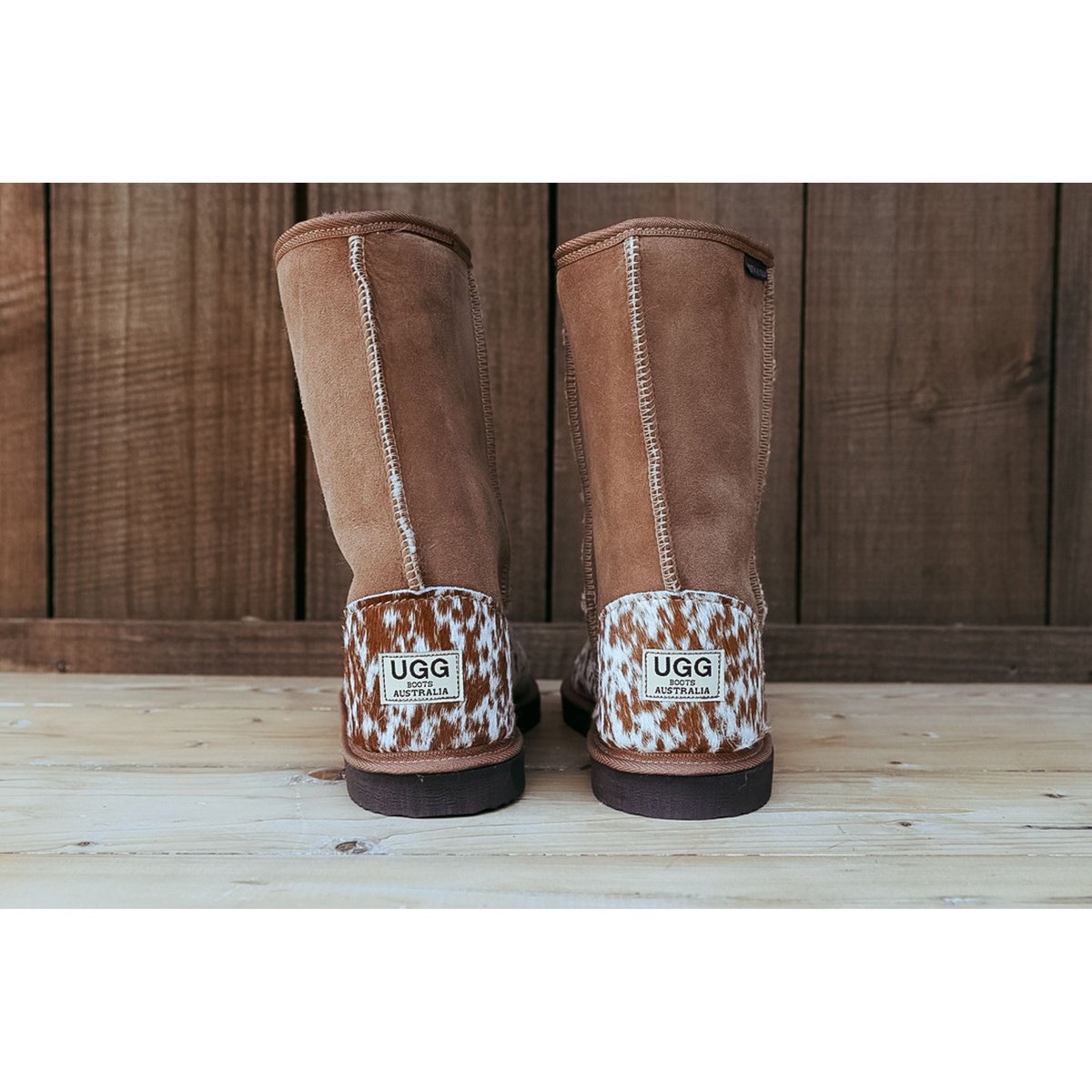 3/4 Classic Ugg Boot - Rawhide Brown and White